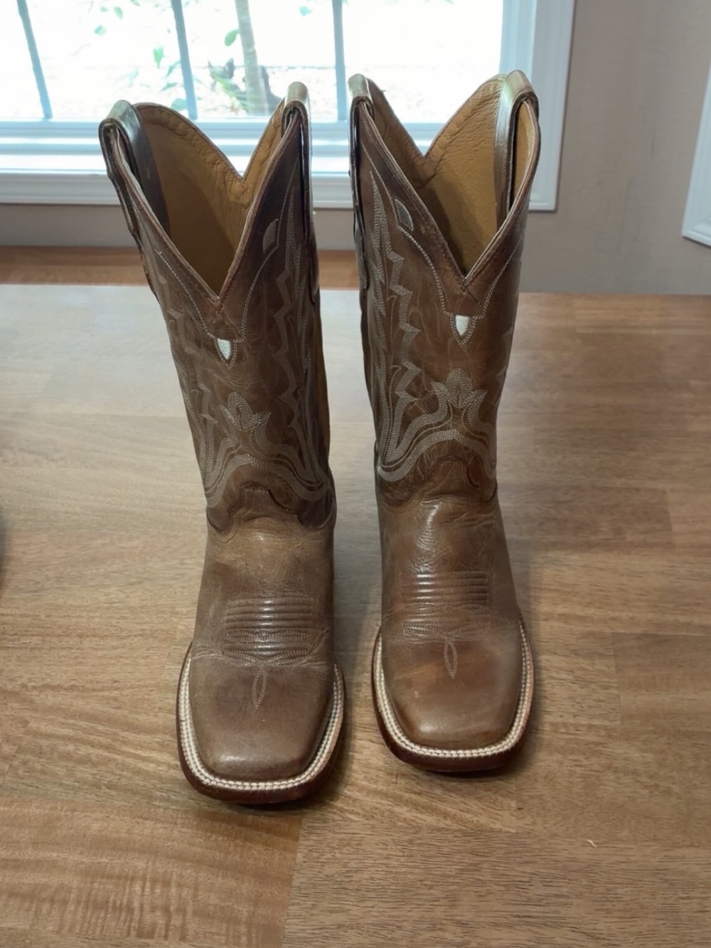 Idyllwind WIDE CALF Brown Leather Western Cowboy Boots